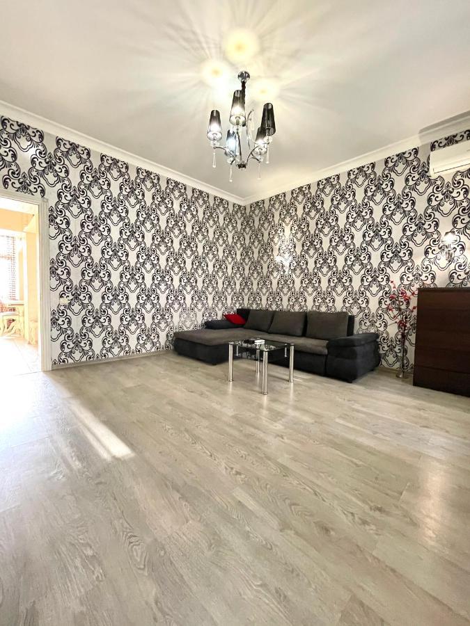 Cozy Apartment On Greek Street 15 Odessa Eksteriør bilde